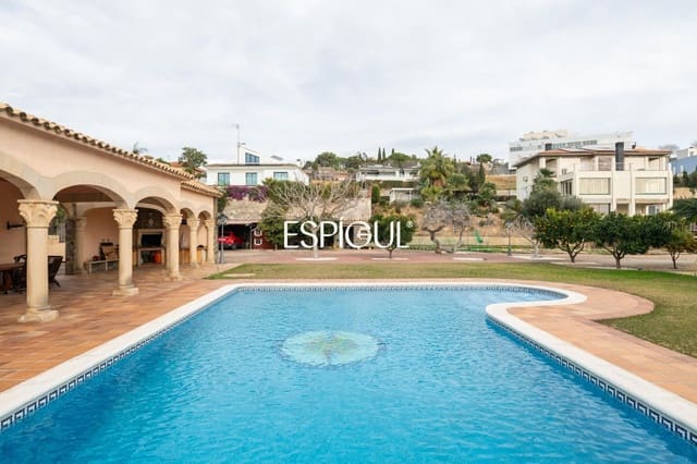 5 quarto Moradia para venda em Mataró com piscina garagem - 2 450 000 € (Ref: 10016060)