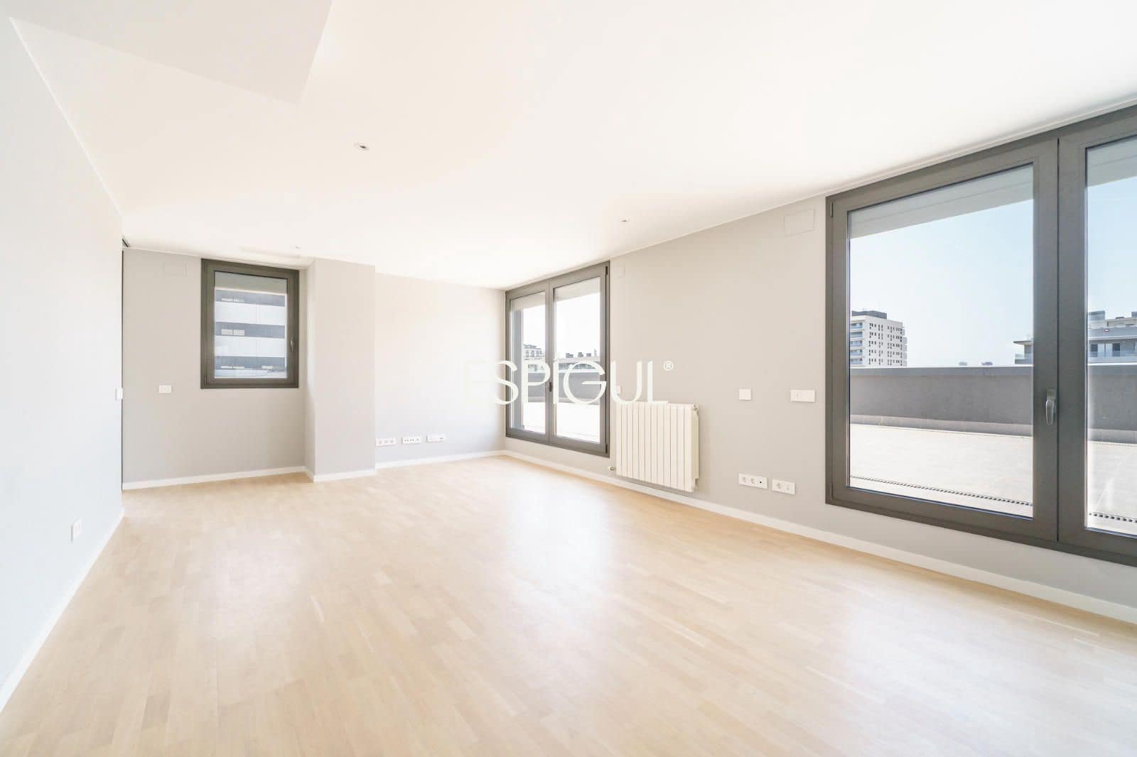 3 Zimmer Wohnung zu verkaufen in Badalona mit Pool Garage - 849.000 € (Ref: 10016062)