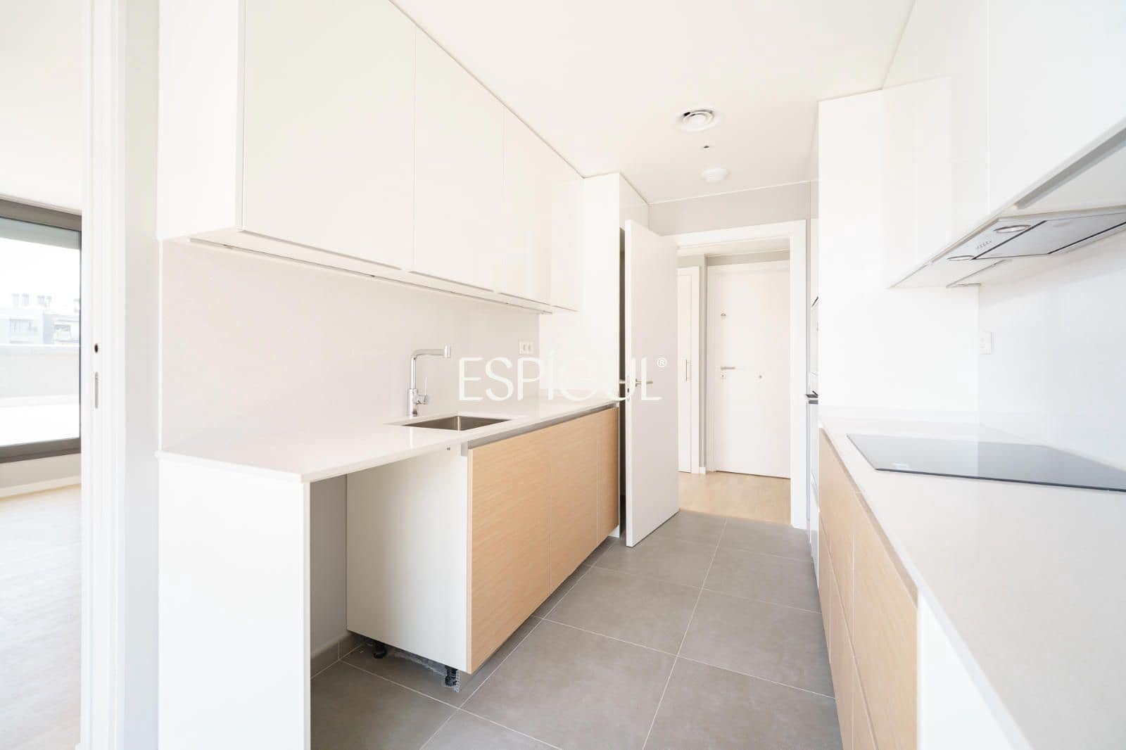 3 Zimmer Wohnung zu verkaufen in Badalona mit Pool Garage - 849.000 € (Ref: 10016062)
