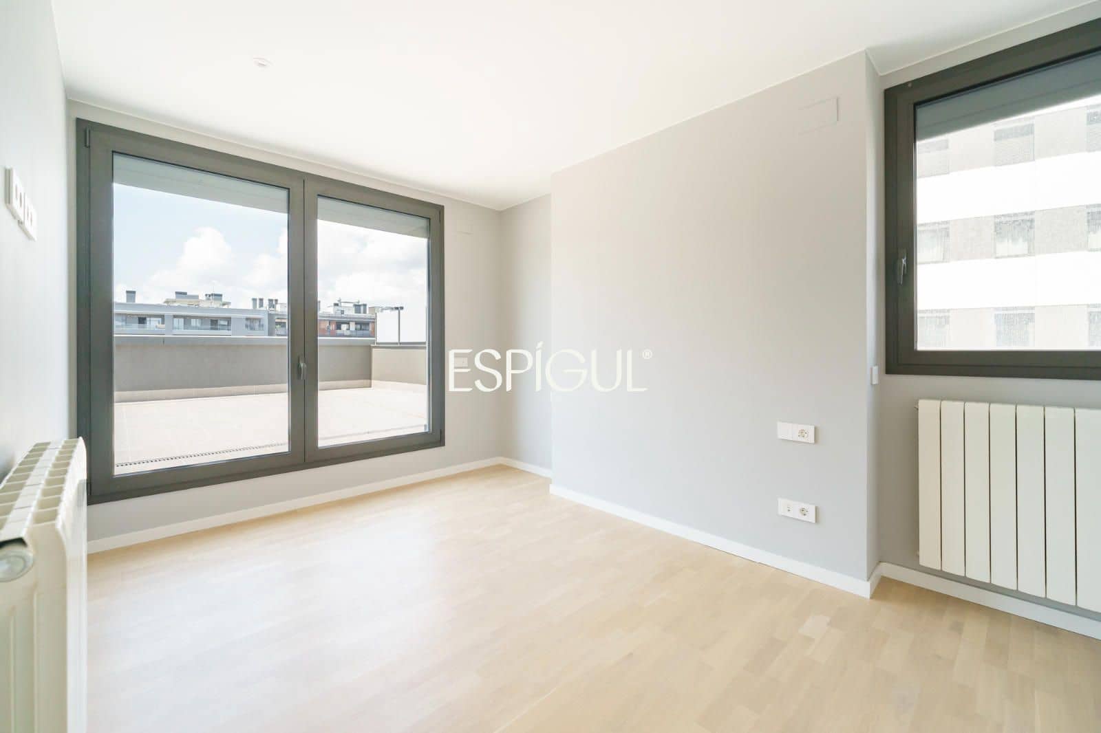 3 Zimmer Wohnung zu verkaufen in Badalona mit Pool Garage - 849.000 € (Ref: 10016062)