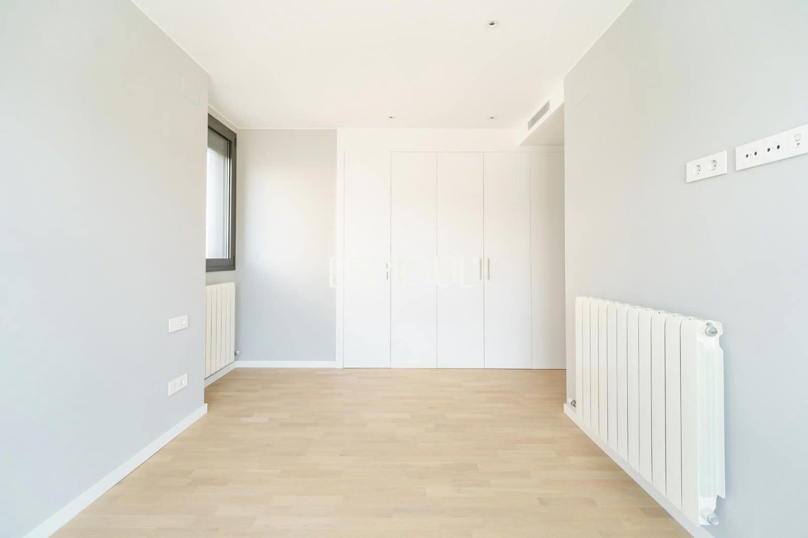 3 Zimmer Wohnung zu verkaufen in Badalona mit Pool Garage - 849.000 € (Ref: 10016062)