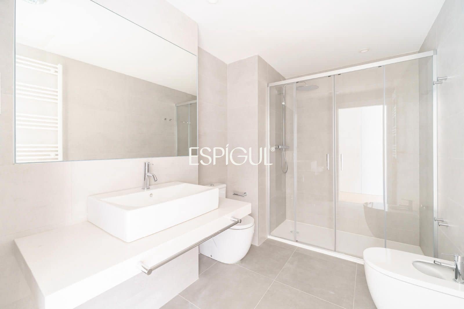 3 Zimmer Wohnung zu verkaufen in Badalona mit Pool Garage - 849.000 € (Ref: 10016062)