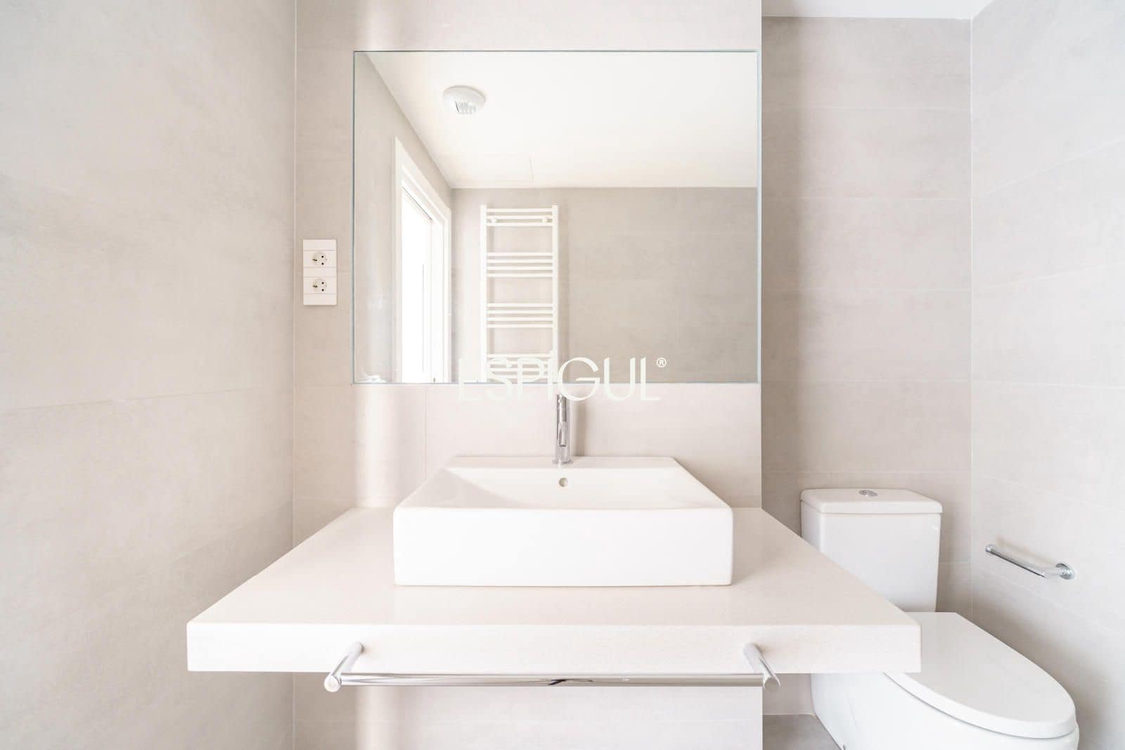 3 Zimmer Wohnung zu verkaufen in Badalona mit Pool Garage - 849.000 € (Ref: 10016062)