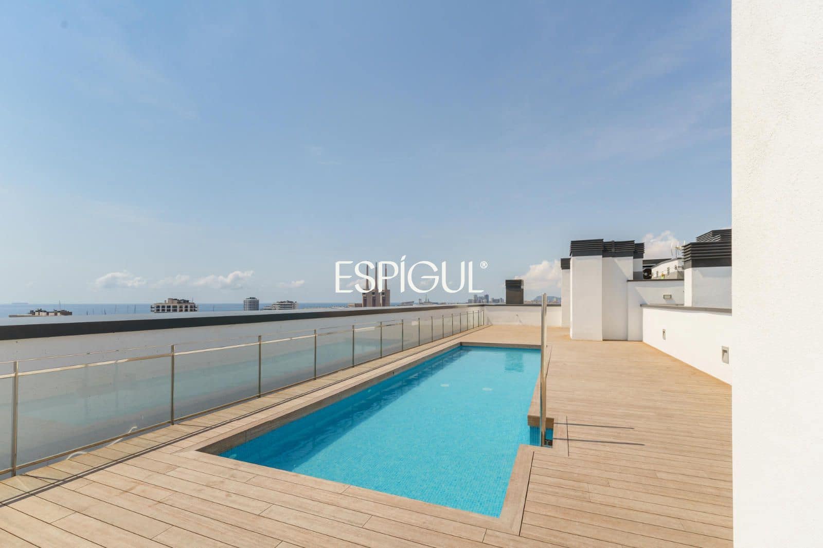 3 Zimmer Wohnung zu verkaufen in Badalona mit Pool Garage - 849.000 € (Ref: 10016062)