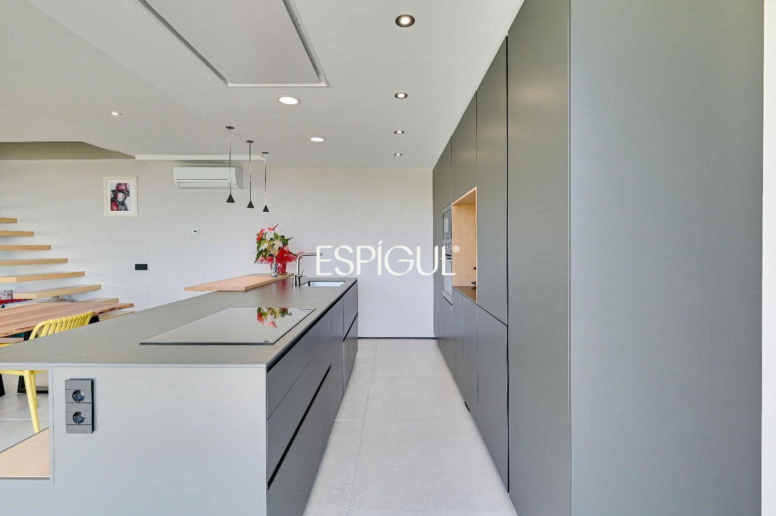 4 soverom Villa til salgs i Santa Susanna med svømmebasseng garasje - € 1 190 000 (Ref: 10016067)