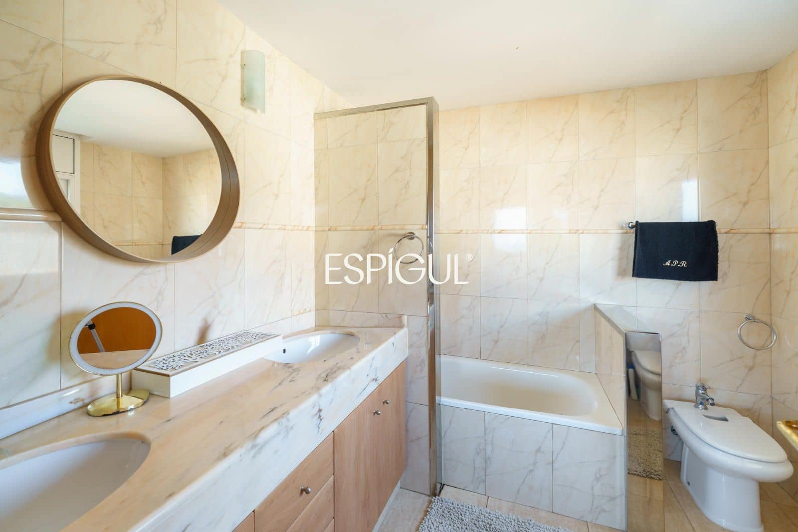 5 bedroom Villa for sale in Canet de Mar with pool garage - € 1,350,000 (Ref: 10016069)