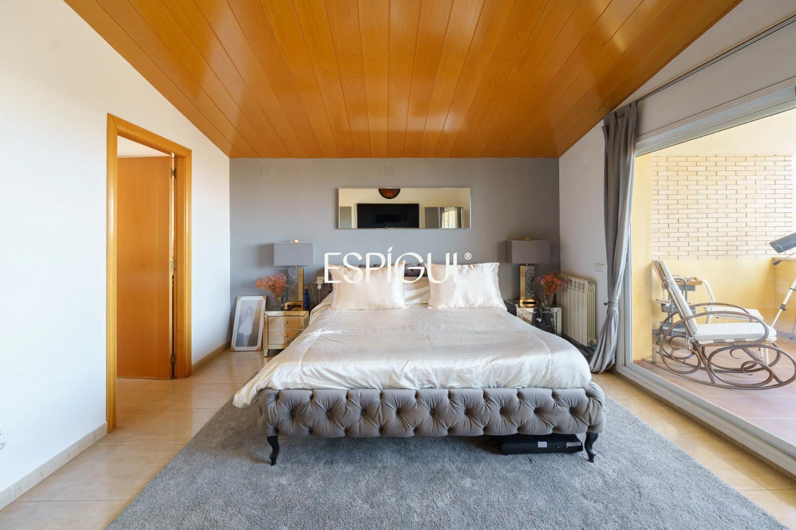 5 bedroom Villa for sale in Canet de Mar with pool garage - € 1,350,000 (Ref: 10016069)