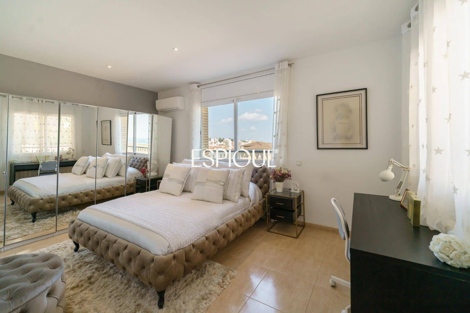 5 bedroom Villa for sale in Canet de Mar with pool garage - € 1,350,000 (Ref: 10016069)