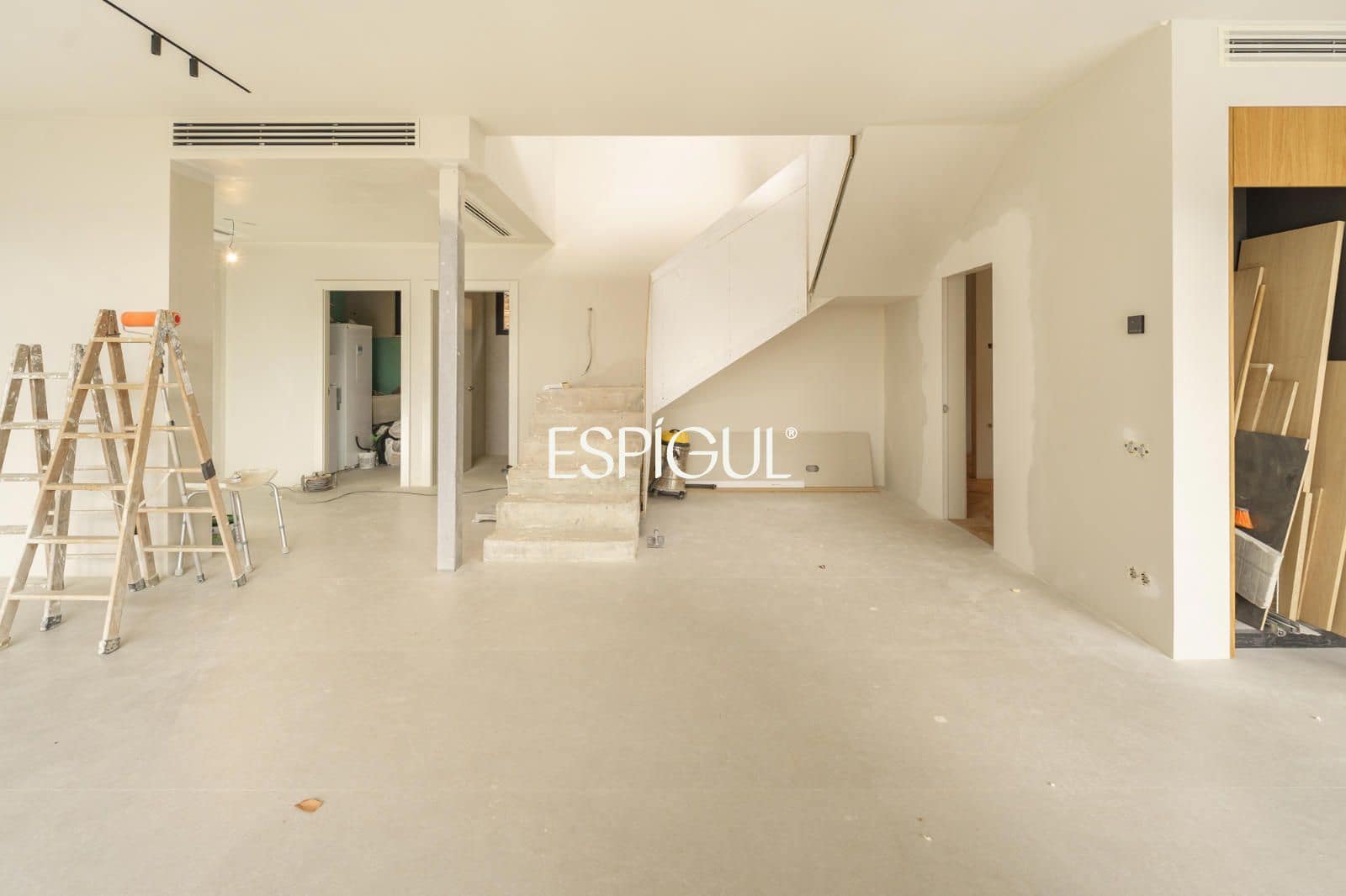 4 bedroom Villa for sale in Vilassar de Dalt with pool garage - € 1,470,000 (Ref: 10016074)