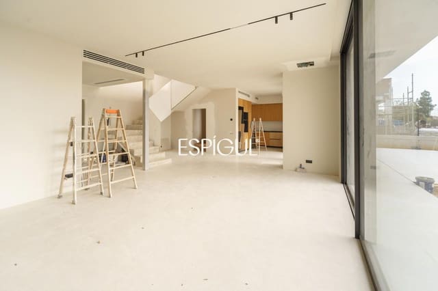 Chalet de 4 habitaciones en Vilassar de Dalt en venta con piscina garaje - 1.470.000 € (Ref: 10016074)