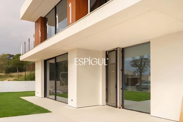 Chalet de 4 habitaciones en Vilassar de Dalt en venta con piscina garaje - 1.470.000 € (Ref: 10016074)