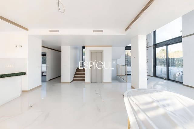 5 sovrum Villa till salu i Montgat med pool garage - 1 649 790 € (Ref: 10016076)