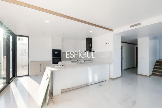 5 sovrum Villa till salu i Montgat med pool garage - 1 649 790 € (Ref: 10016076)