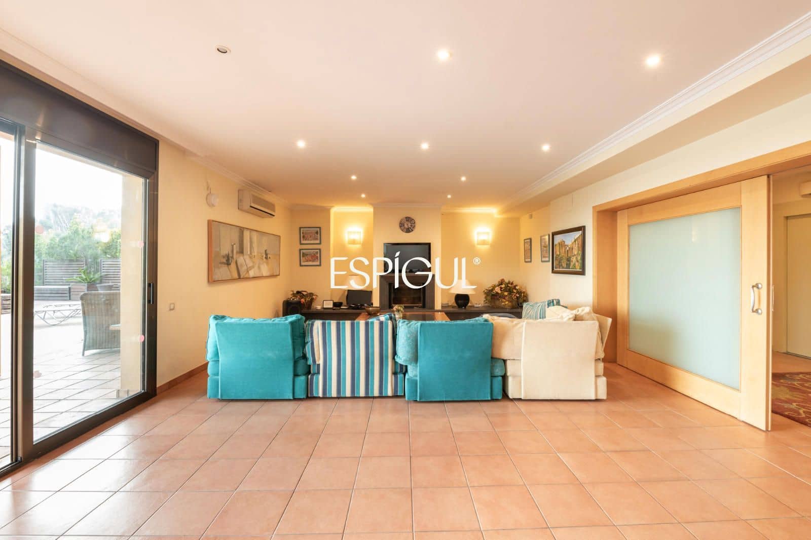 11 bedroom Villa for sale in Sant Feliu de Codines with pool garage - € 1,990,000 (Ref: 10016077)