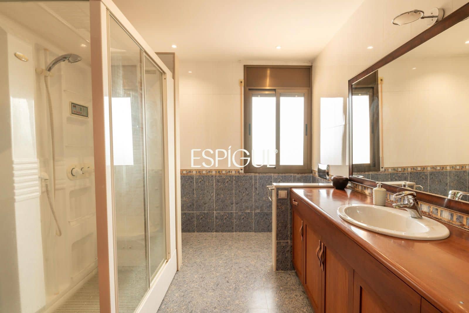 11 bedroom Villa for sale in Sant Feliu de Codines with pool garage - € 1,990,000 (Ref: 10016077)