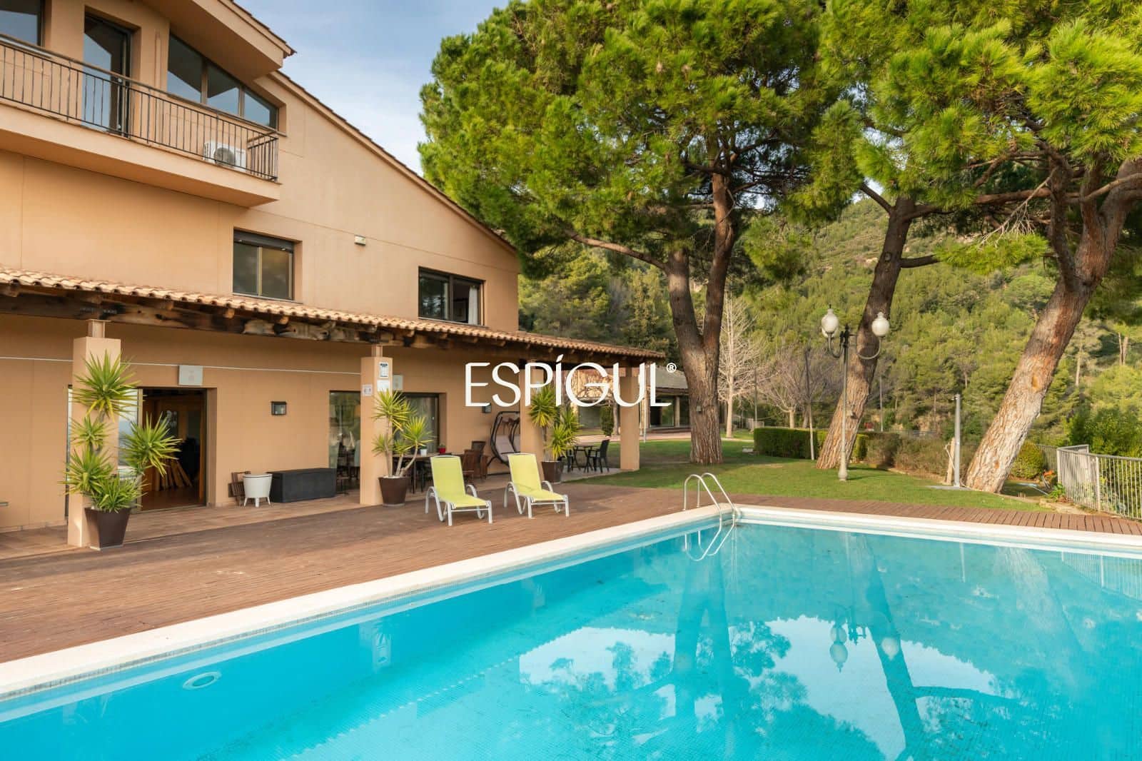 11 bedroom Villa for sale in Sant Feliu de Codines with pool garage - € 1,990,000 (Ref: 10016077)