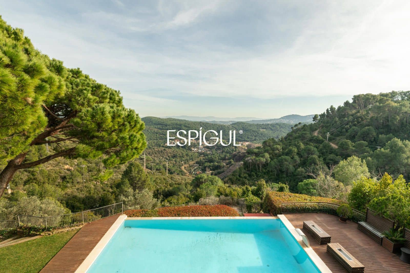 11 bedroom Villa for sale in Sant Feliu de Codines with pool garage - € 1,990,000 (Ref: 10016077)