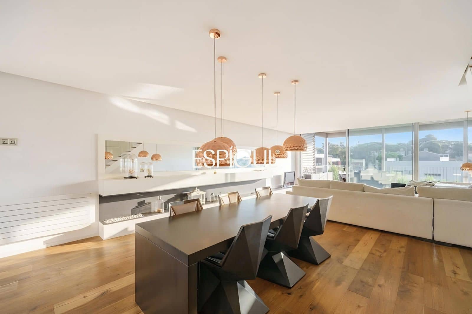 Piso de 4 habitaciones en Tiana en venta con piscina garaje - 998.000 € (Ref: 10016079)