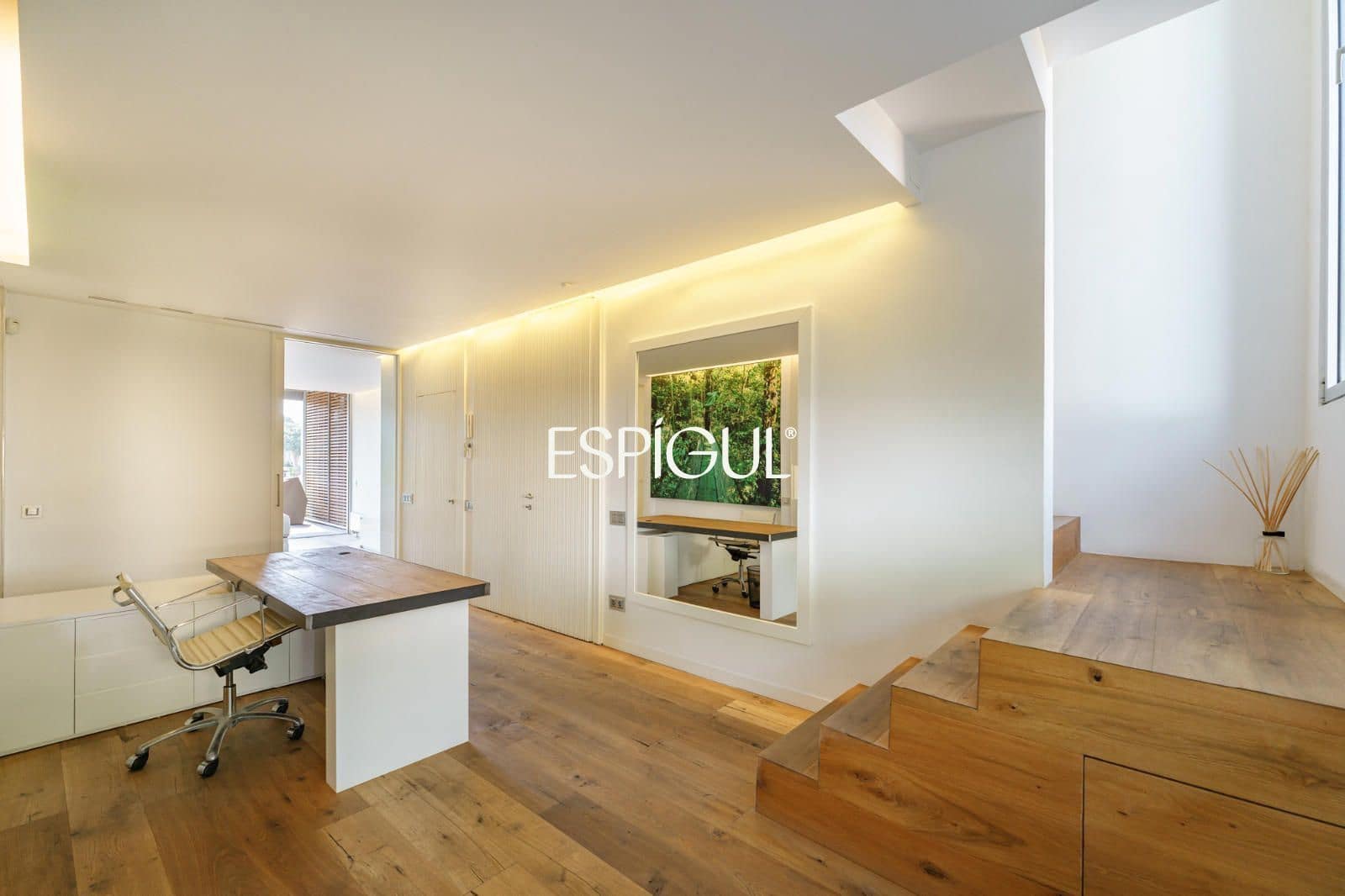 Piso de 4 habitaciones en Tiana en venta con piscina garaje - 998.000 € (Ref: 10016079)