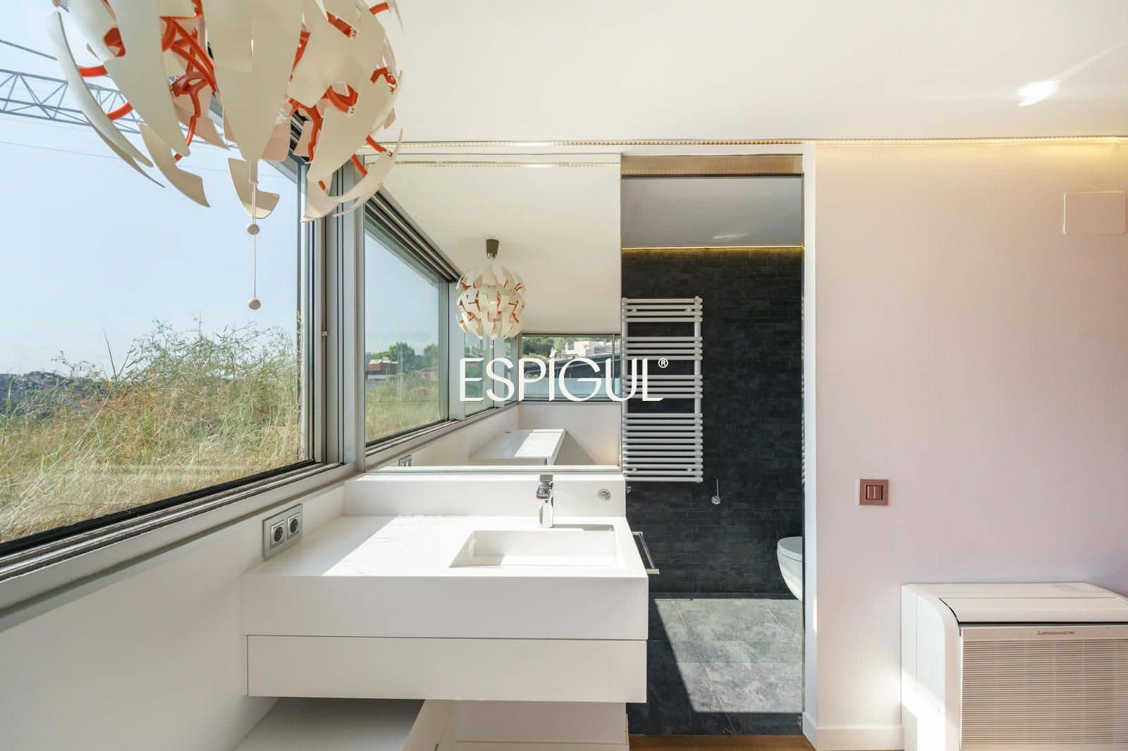 Piso de 4 habitaciones en Tiana en venta con piscina garaje - 998.000 € (Ref: 10016079)