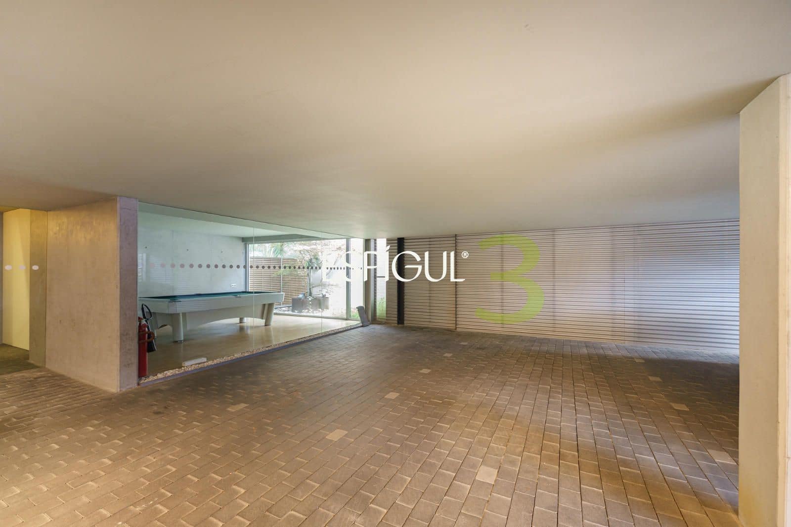 Piso de 4 habitaciones en Tiana en venta con piscina garaje - 998.000 € (Ref: 10016079)