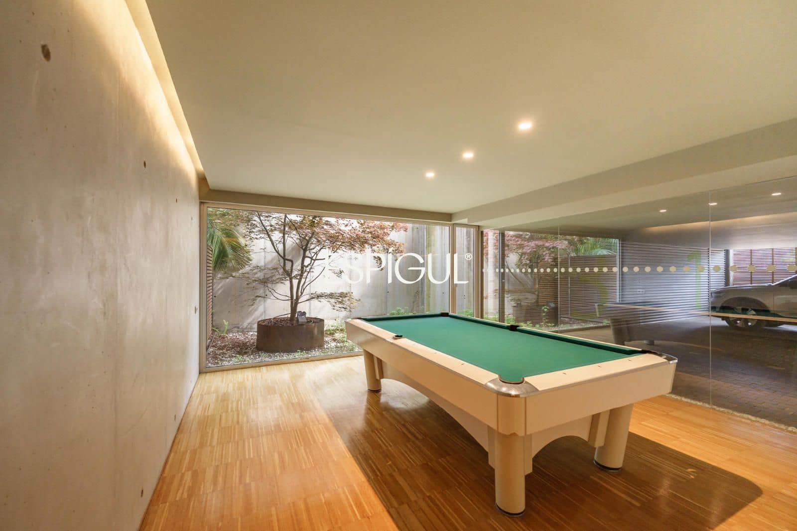Piso de 4 habitaciones en Tiana en venta con piscina garaje - 998.000 € (Ref: 10016079)