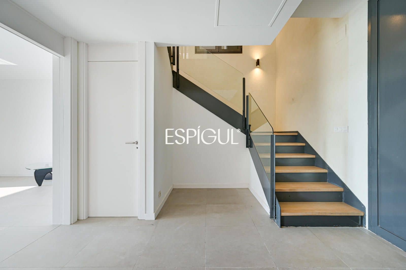 Chalet de 4 habitaciones en Sant Vicenç de Montalt en venta con piscina garaje - 889.000 € (Ref: 10016083)