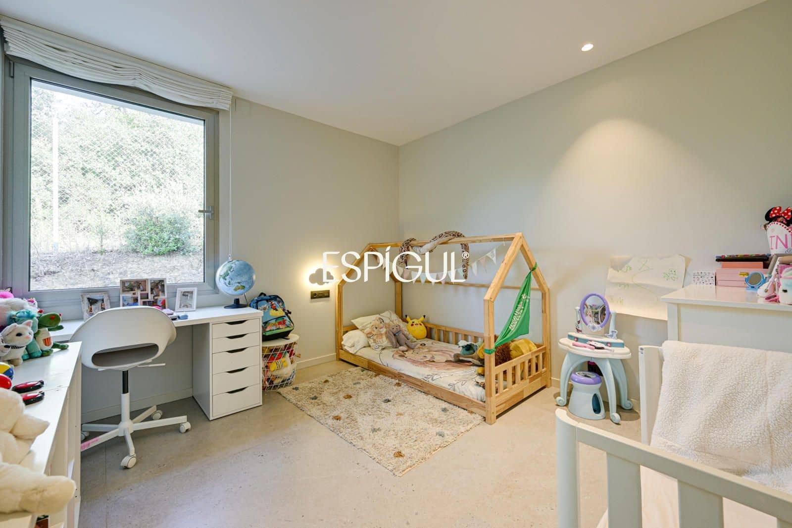 4 Zimmer Villa zu verkaufen in Vallromanes mit Pool Garage - 1.350.000 € (Ref: 10016084)
