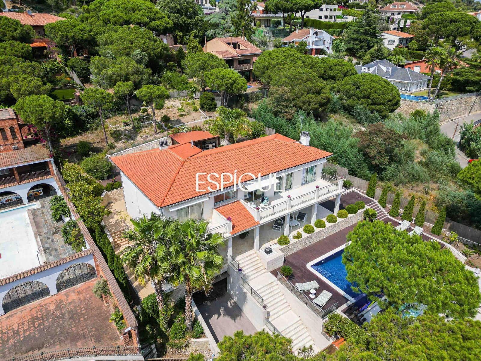 6 chambre Villa/Maison à vendre à Cabrils avec piscine garage - 3 500 000 € (Ref: 10016085)