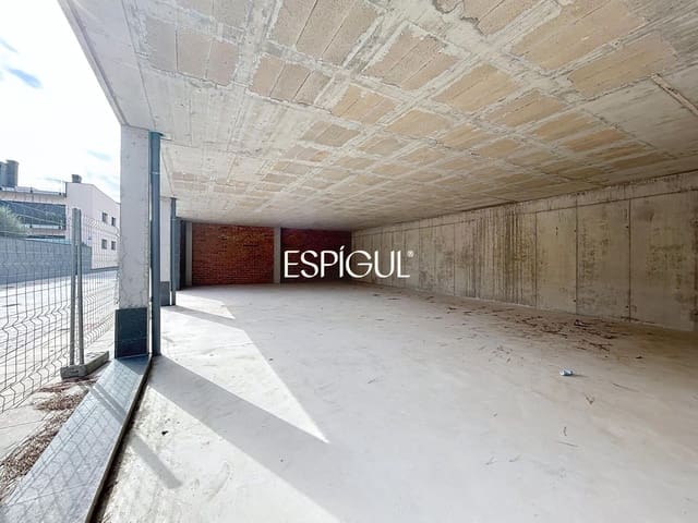 Comercial para arrendar em Teià - 1 600 € (Ref: 10016086)