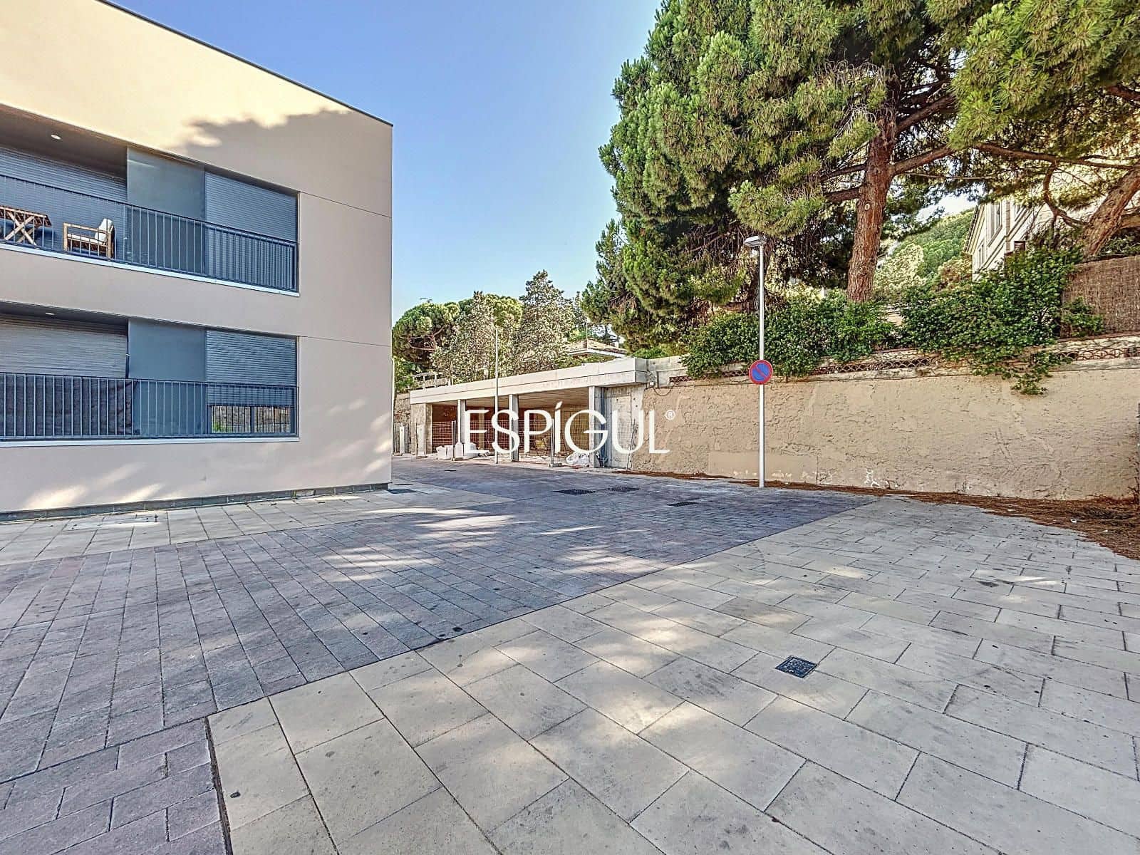 Comercial para arrendar em Teia - 1 600 € (Ref: 10016086)