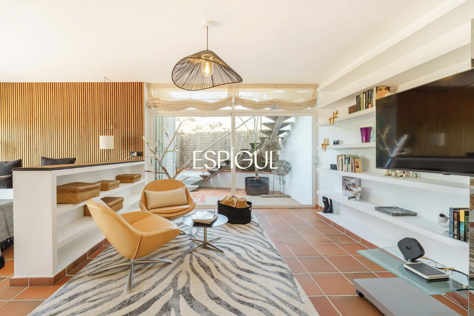 6 bedroom Townhouse for sale in Sant Andreu de Llavaneres with pool garage - € 970,000 (Ref: 10035706)