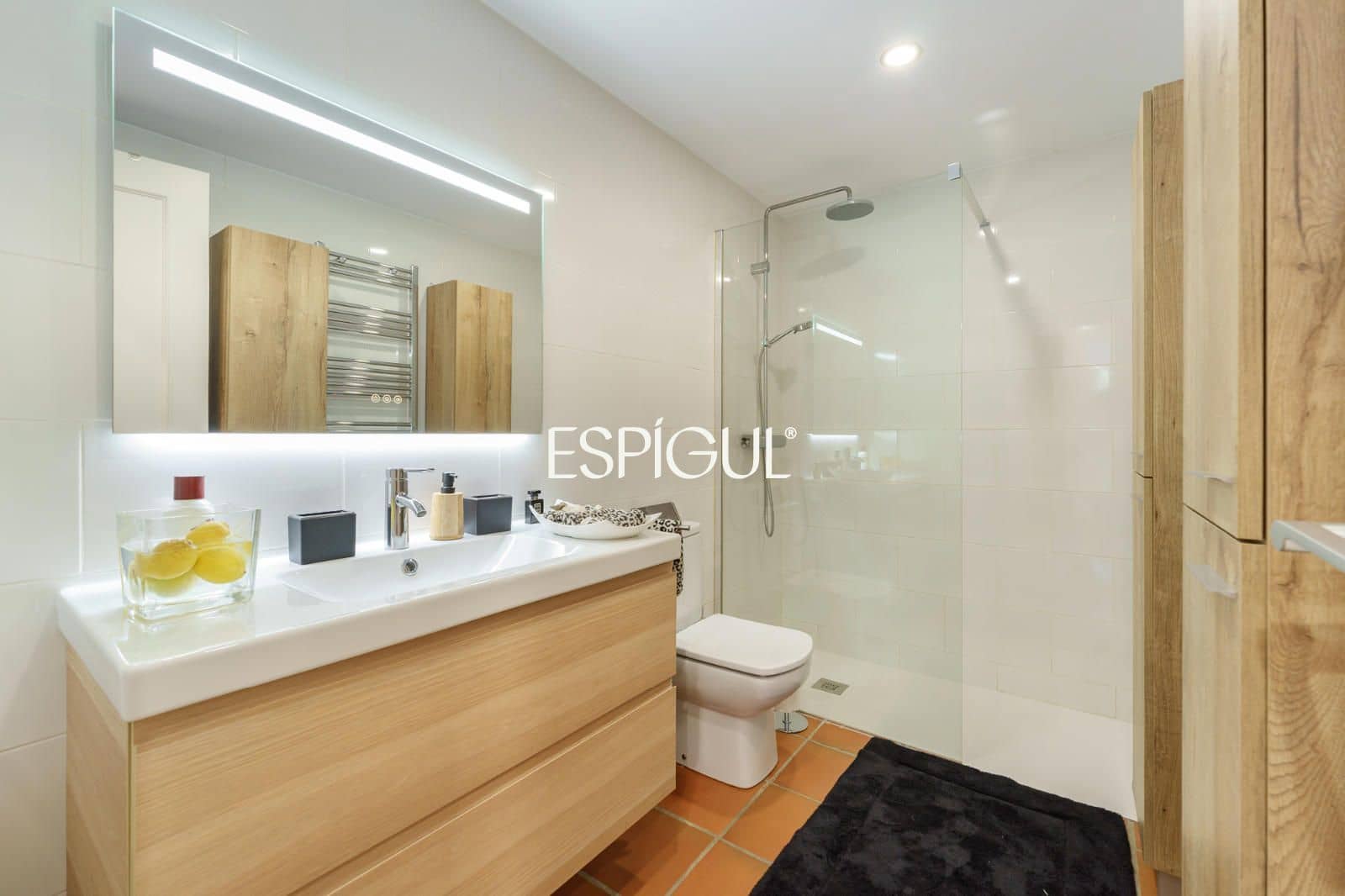 6 bedroom Townhouse for sale in Sant Andreu de Llavaneres with pool garage - € 970,000 (Ref: 10035706)
