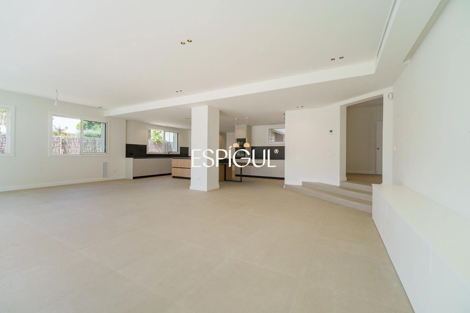 5 quarto Moradia para venda em Sant Andreu de Llavaneres com piscina garagem - 1 450 000 € (Ref: 10037740)