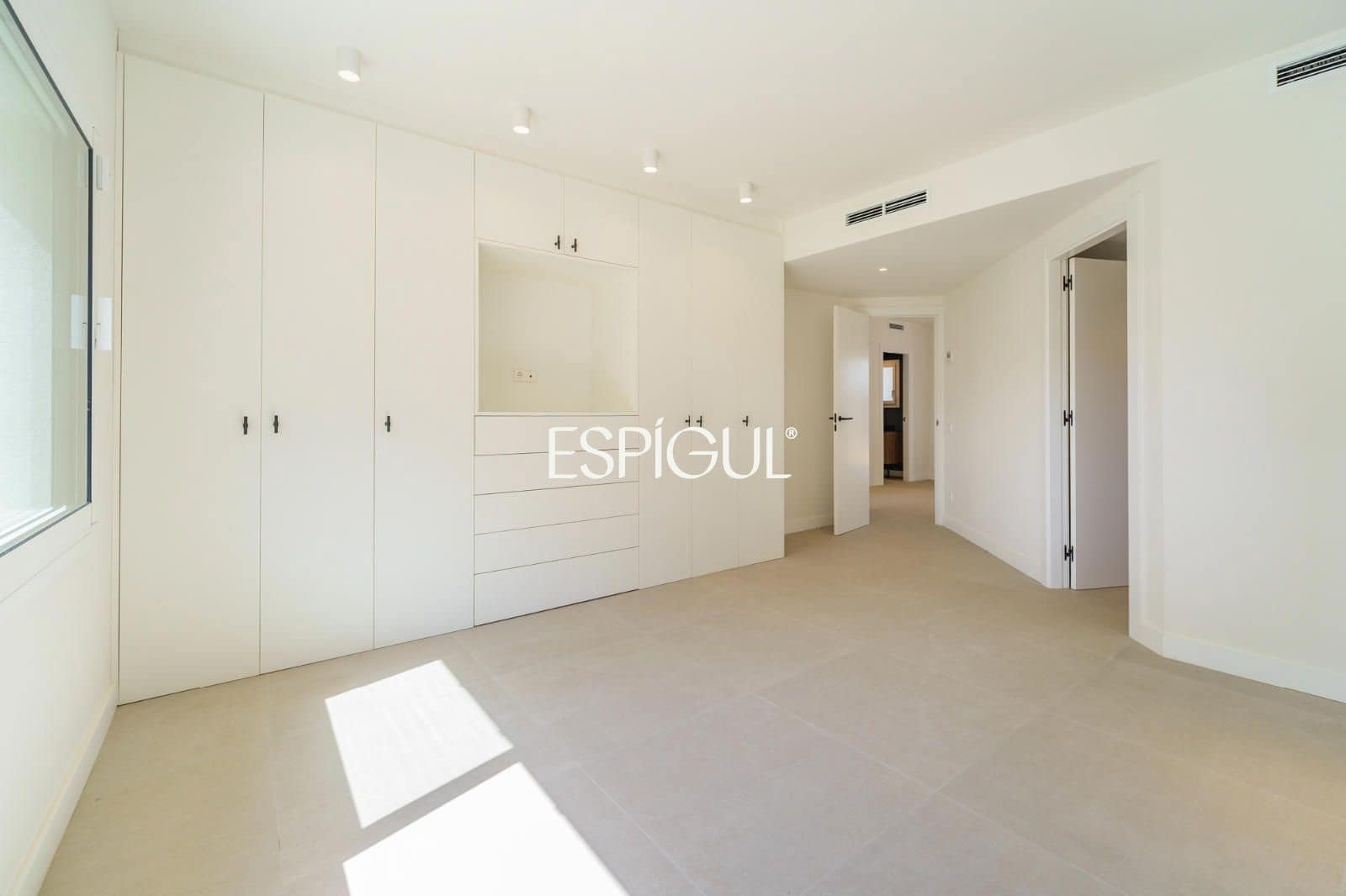 5 quarto Moradia para venda em Sant Andreu de Llavaneres com piscina garagem - 1 450 000 € (Ref: 10037740)