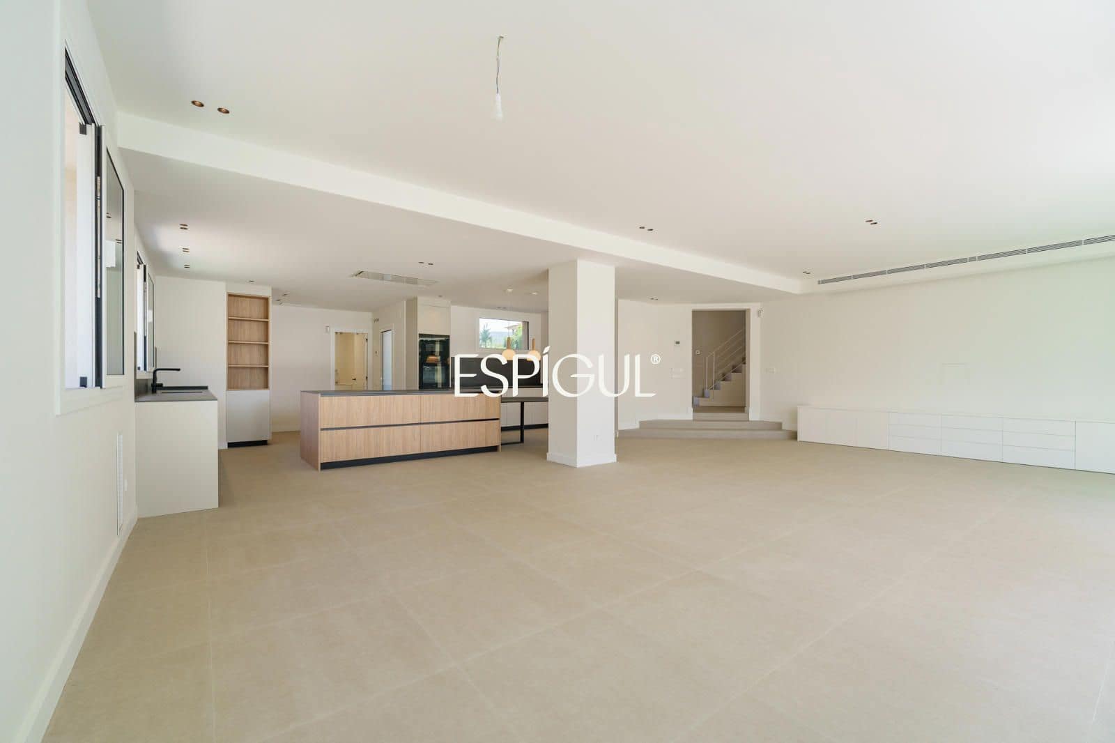 5 quarto Moradia para venda em Sant Andreu de Llavaneres com piscina garagem - 1 450 000 € (Ref: 10037740)