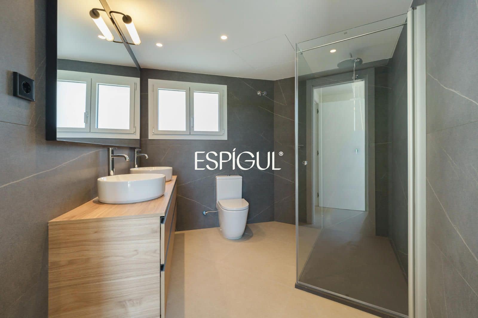 5 quarto Moradia para venda em Sant Andreu de Llavaneres com piscina garagem - 1 450 000 € (Ref: 10037740)