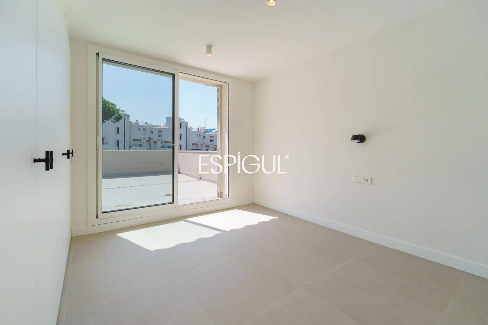 5 quarto Moradia para venda em Sant Andreu de Llavaneres com piscina garagem - 1 450 000 € (Ref: 10037740)