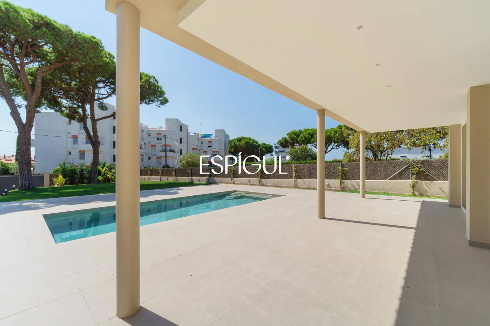 5 quarto Moradia para venda em Sant Andreu de Llavaneres com piscina garagem - 1 450 000 € (Ref: 10037740)