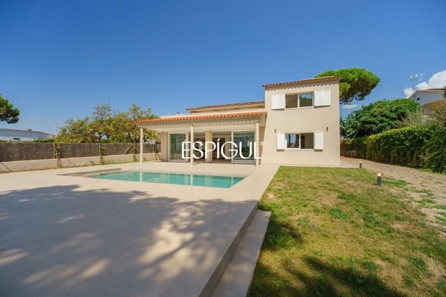 5 quarto Moradia para venda em Sant Andreu de Llavaneres com piscina garagem - 1 450 000 € (Ref: 10037740)