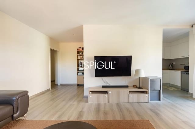 Piso de 4 habitaciones en El Masnou en venta con garaje - 550.000 € (Ref: 10039312)