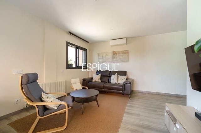 4 chambre Appartement à vendre à El Masnou avec garage - 560 000 € (Ref: 10039312)