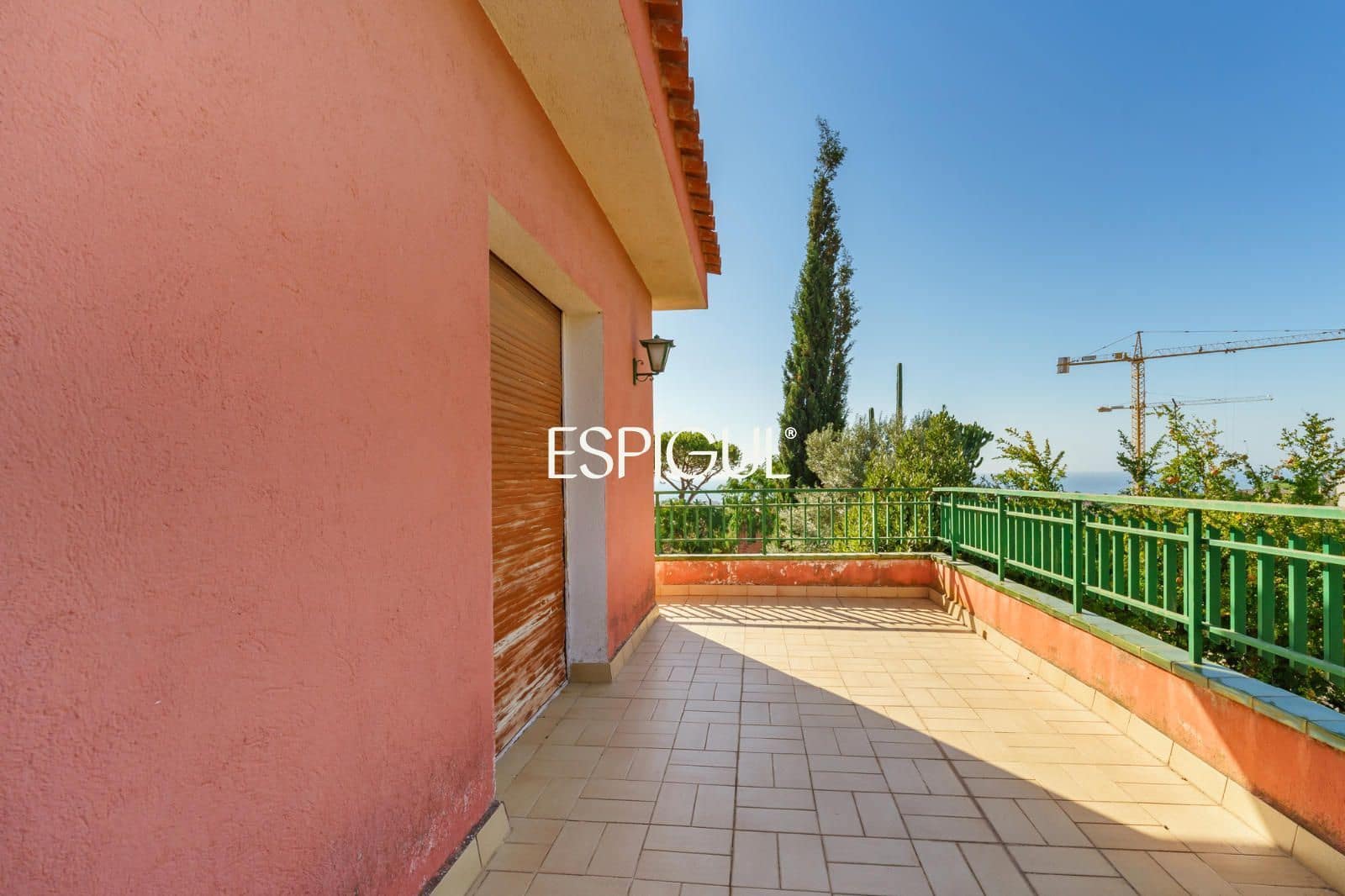 6 Zimmer Villa zu verkaufen in Vilassar de Dalt mit Pool Garage - 880.000 € (Ref: 10045730)