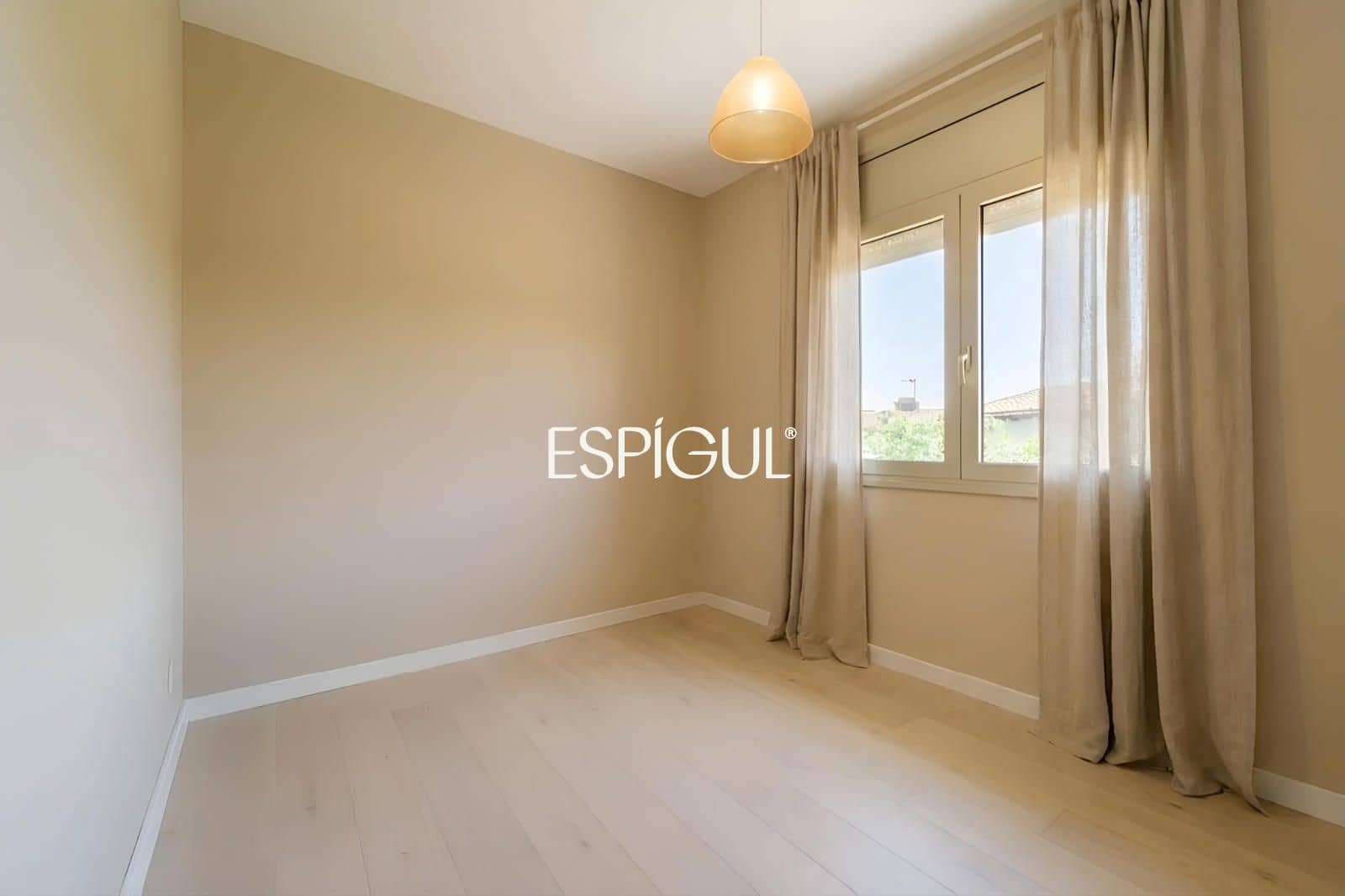 6 Zimmer Villa zu verkaufen in Vilassar de Dalt mit Pool Garage - 880.000 € (Ref: 10045730)