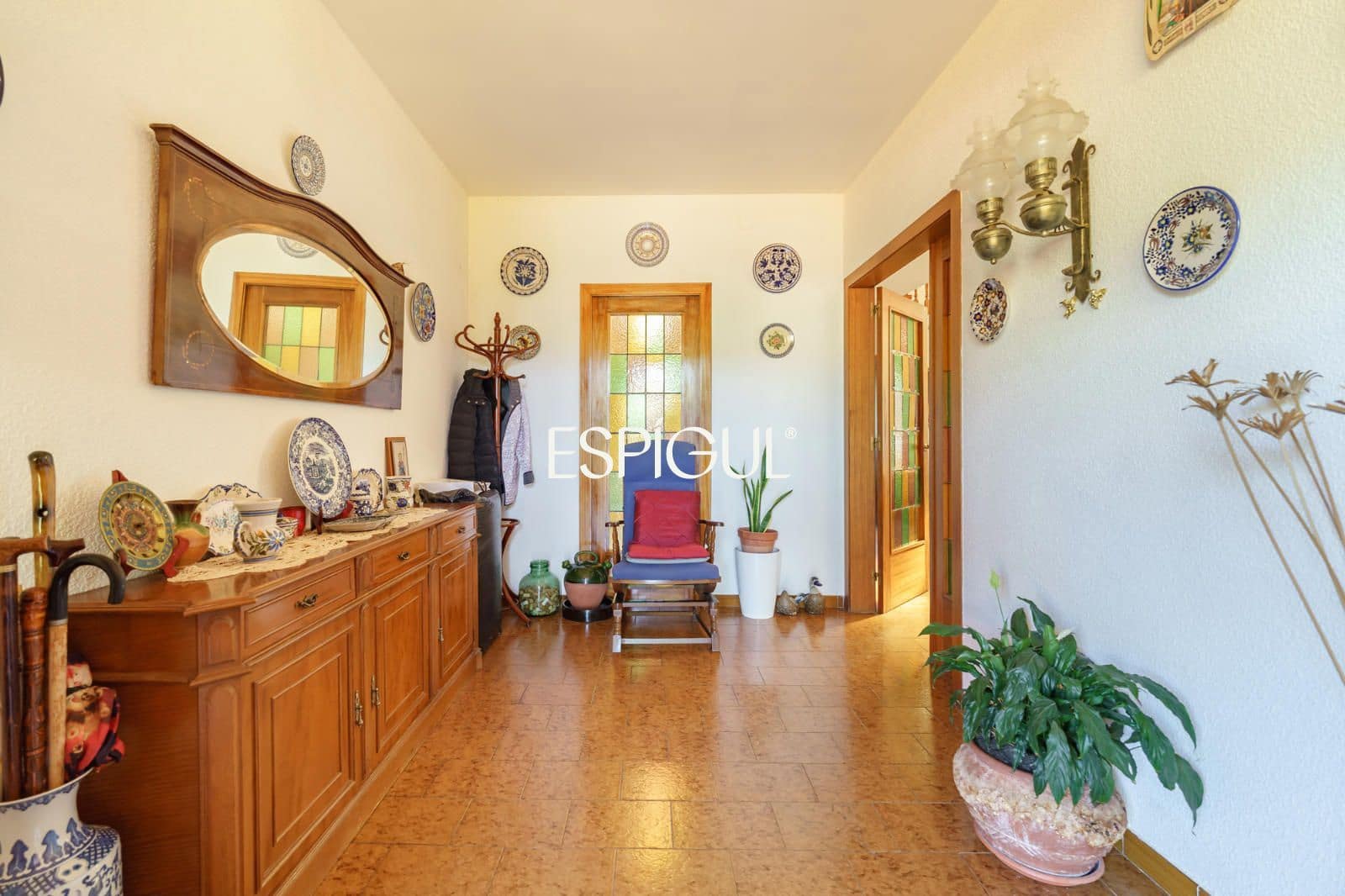 6 Zimmer Villa zu verkaufen in Vilassar de Dalt mit Pool Garage - 880.000 € (Ref: 10045730)