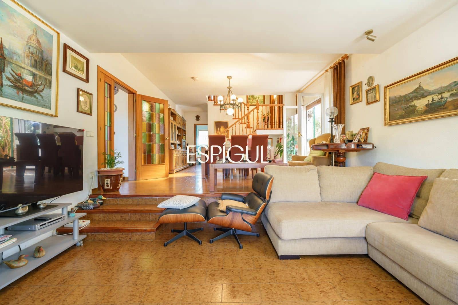 6 Zimmer Villa zu verkaufen in Vilassar de Dalt mit Pool Garage - 880.000 € (Ref: 10045730)