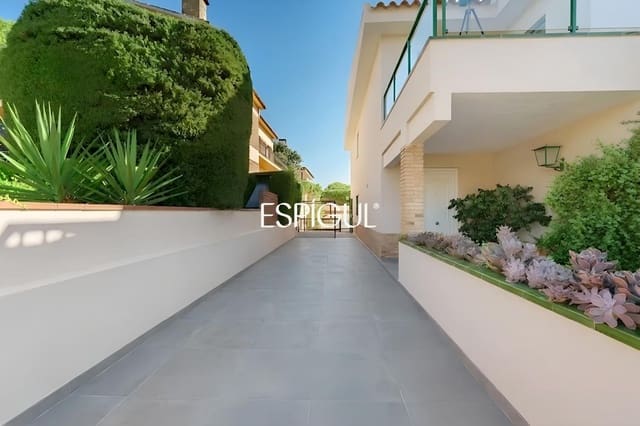 6 soverom Villa til salgs i Vilassar de Dalt med svømmebasseng garasje - € 880 000 (Ref: 10045730)