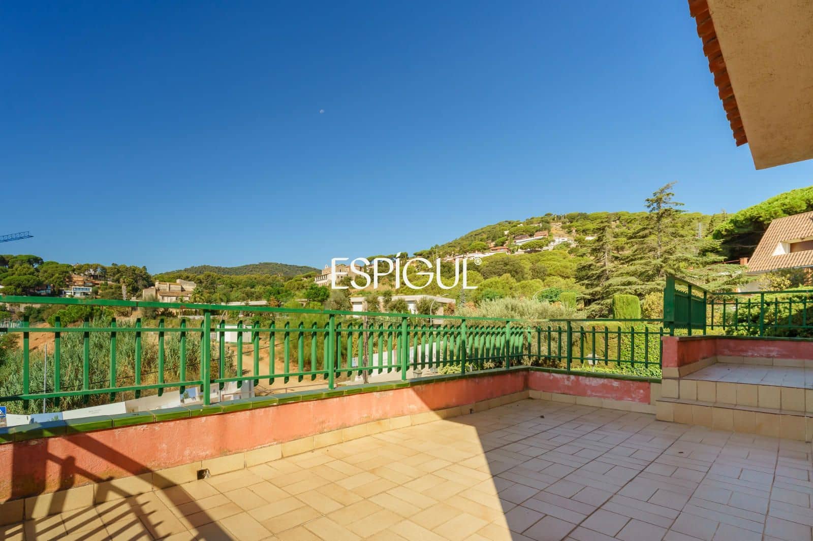 6 Zimmer Villa zu verkaufen in Vilassar de Dalt mit Pool Garage - 880.000 € (Ref: 10045730)
