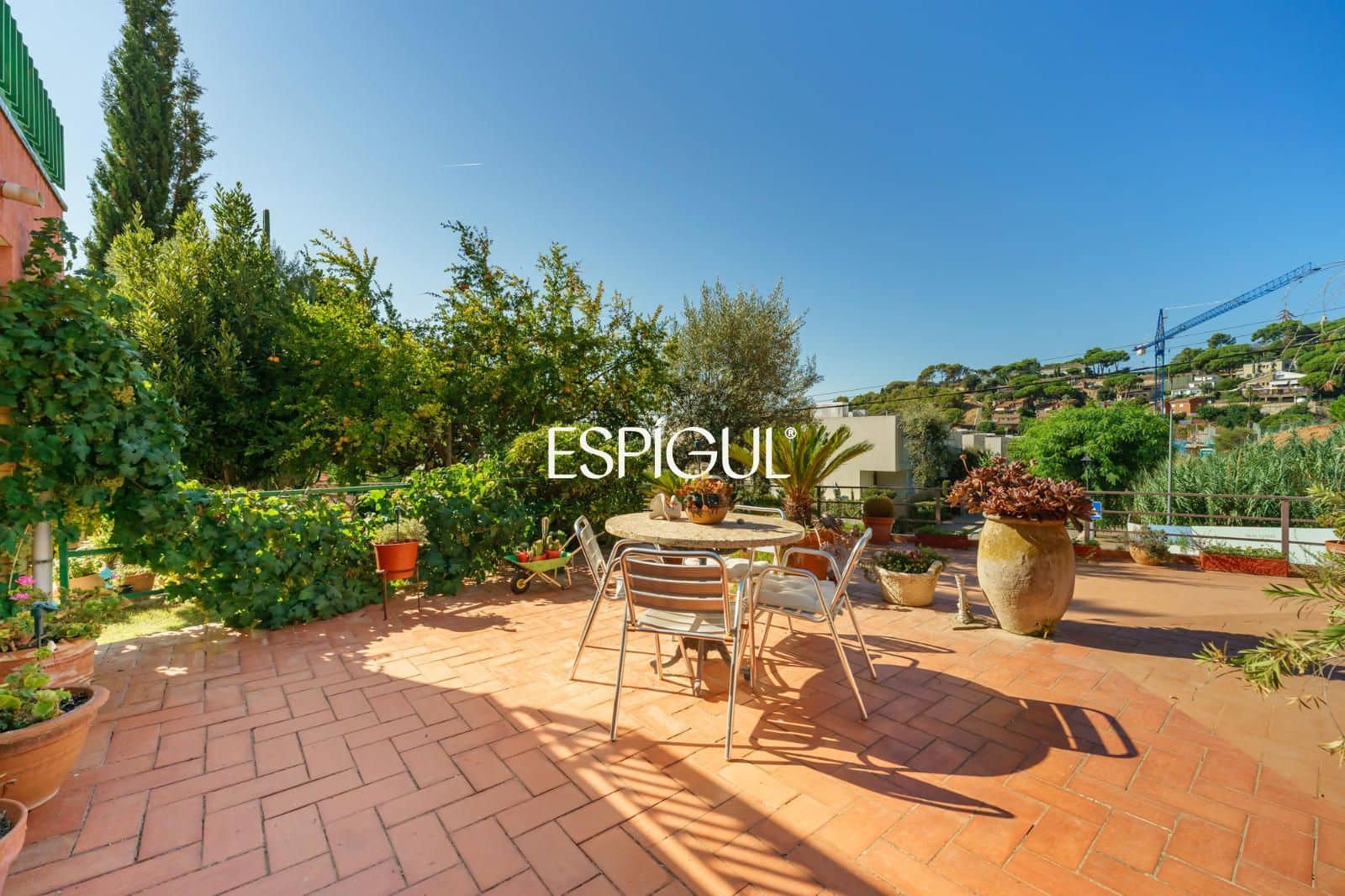 6 Zimmer Villa zu verkaufen in Vilassar de Dalt mit Pool Garage - 880.000 € (Ref: 10045730)