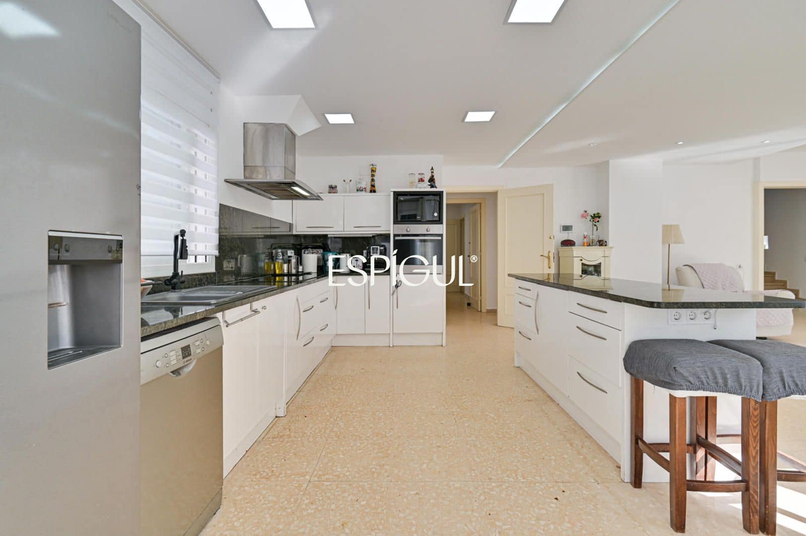 Chalet de 5 habitaciones en Alella en venta con piscina garaje - 1.200.000 € (Ref: 10060185)